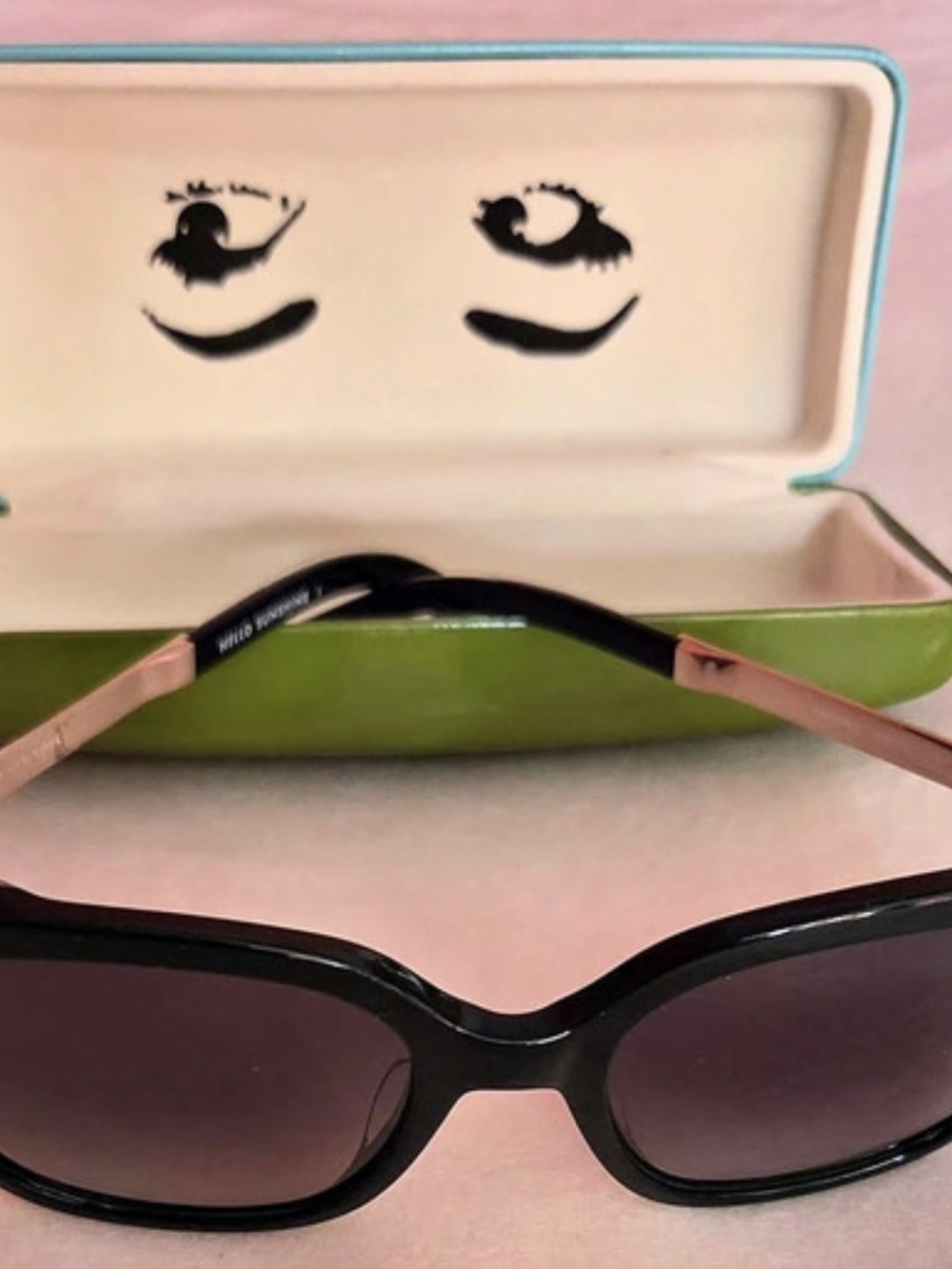 Kate Spade Hello Sunshine 3 Black & Pink Sunglasses